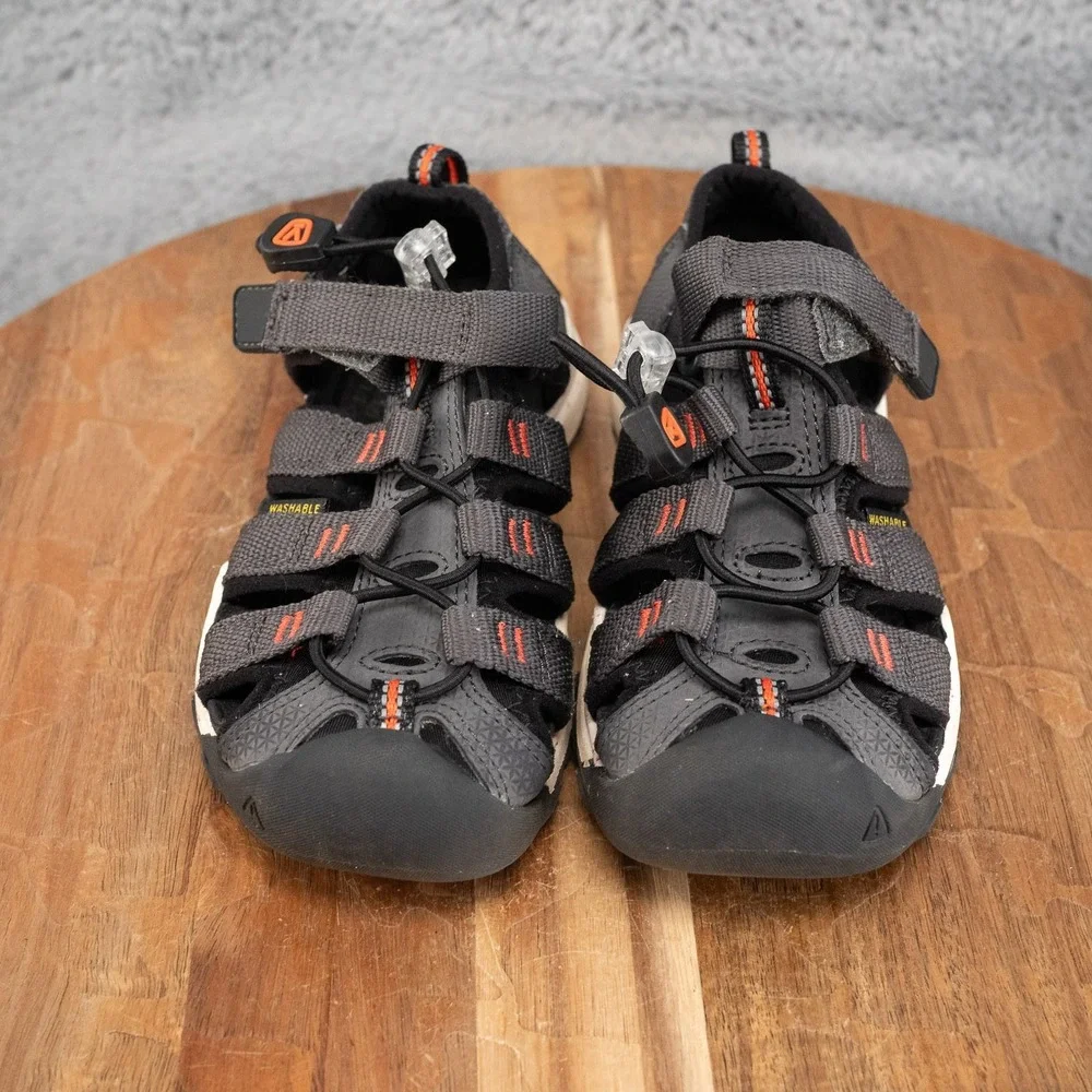 KEEN Newport H2 Sandal Toddler 10 Grey Red Good Water Hiking Closed Toe